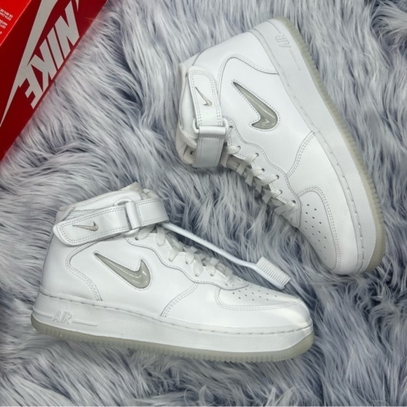 Nike Air Force 1 Mid '07 - Picture 3 of 5